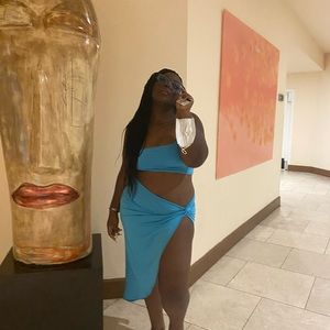 2 piece crop top skirt set